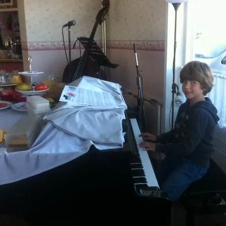 Brinkzicht מלון 2*